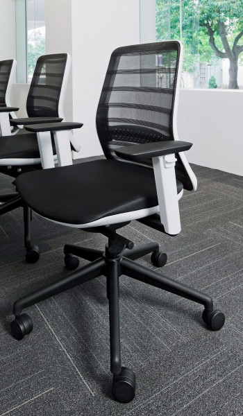Koplus Tonique ergonomischer Bürosessel schwarz/weiß mit vielen Funktionen