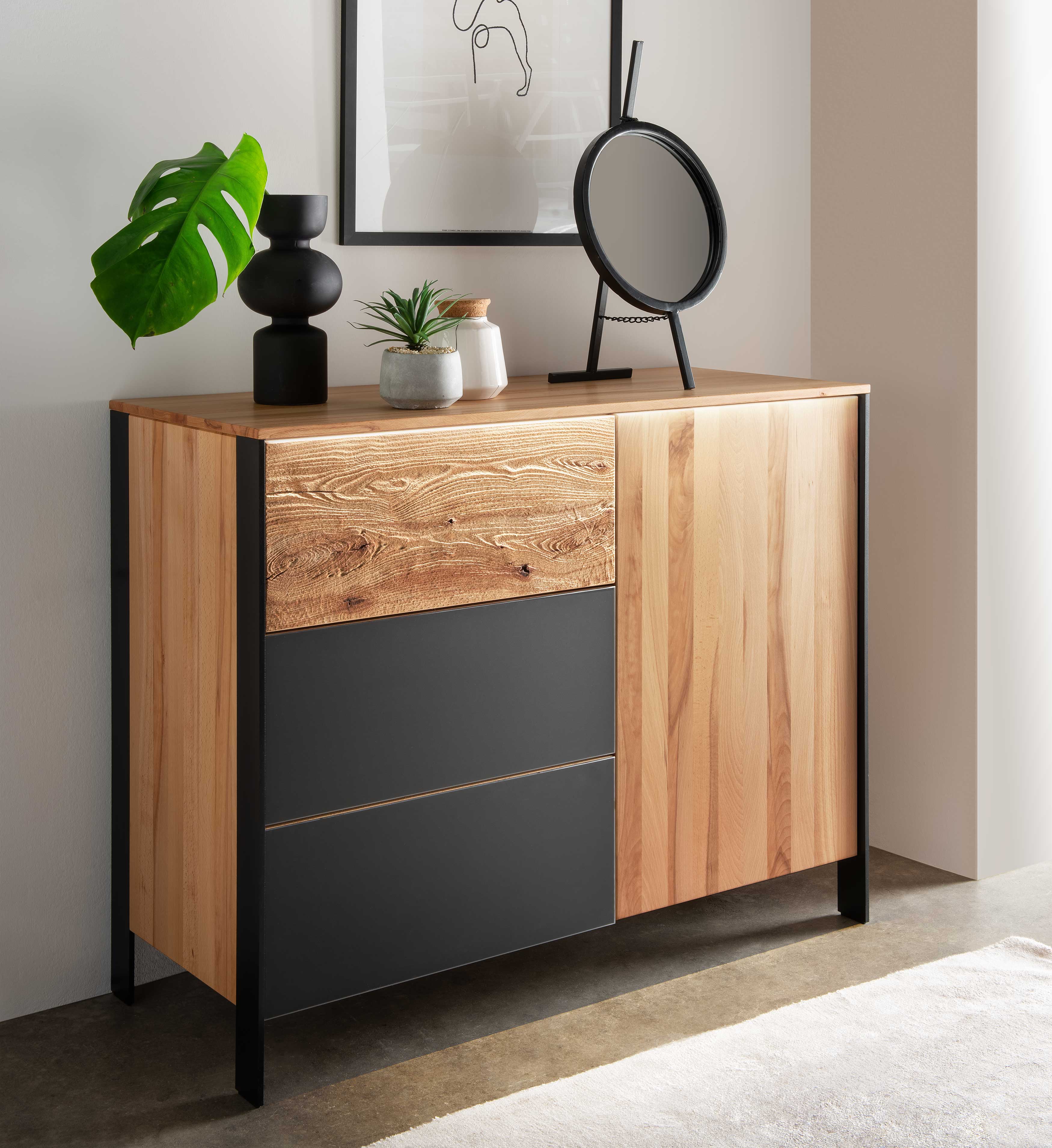 Forestales Boston Kommode kernbuche massiv mit Mattglas Absetzung