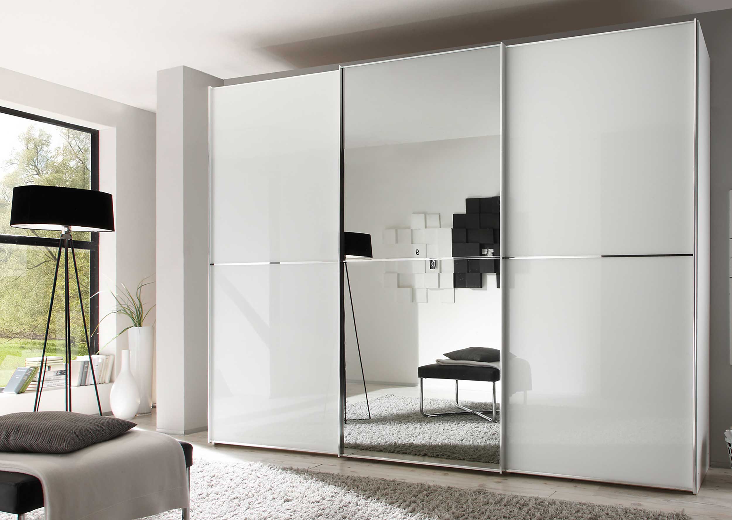 Staud Sinfonie Plus Schwebetürenschrank Glas weiß mit Spiegel
